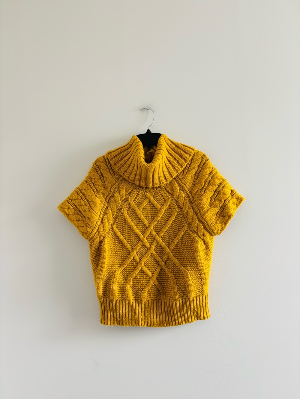 LOFT Turtleneck Sweater Yellow Cable Knit Wool Short Sleeve Womens M Preppy